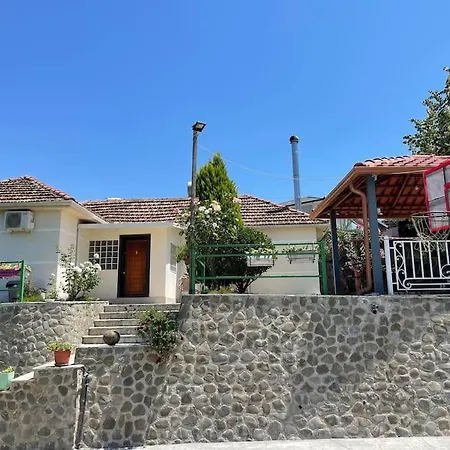 Villa Green Garden & Pool