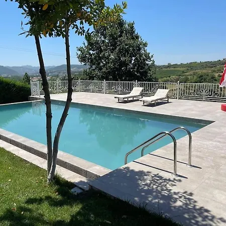 Green Garden & Pool Villa