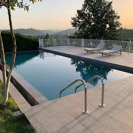 Green Garden & Pool Villa Gurre e Vogel